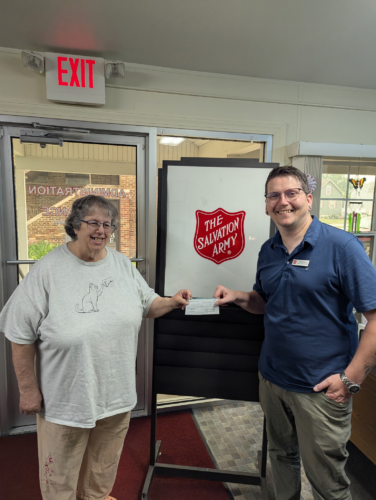 Eastern Stars make donation
